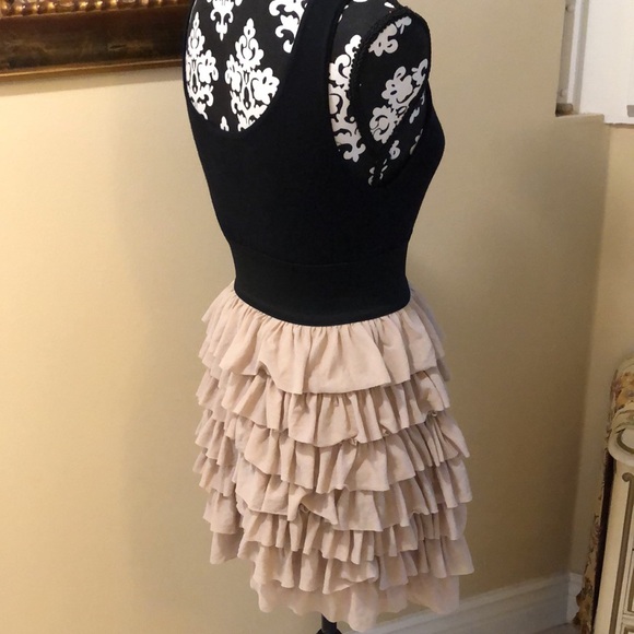 💓Aqua Ballerina Style Black Tank Wide Band Waist, Beige Soft Ruffle Dress - Picture 2 of 13